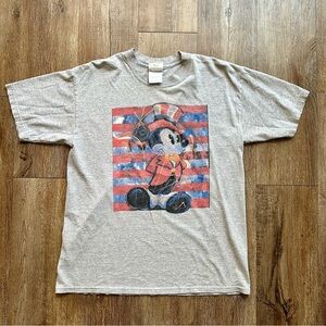 Vintage Disneyland Resort “American Mouse” T-Shirt Womens Size: L
